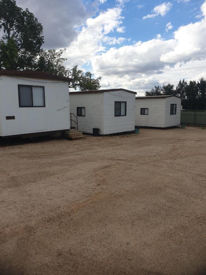 Newell Hwy Caravan Park Parkes Luaran gambar