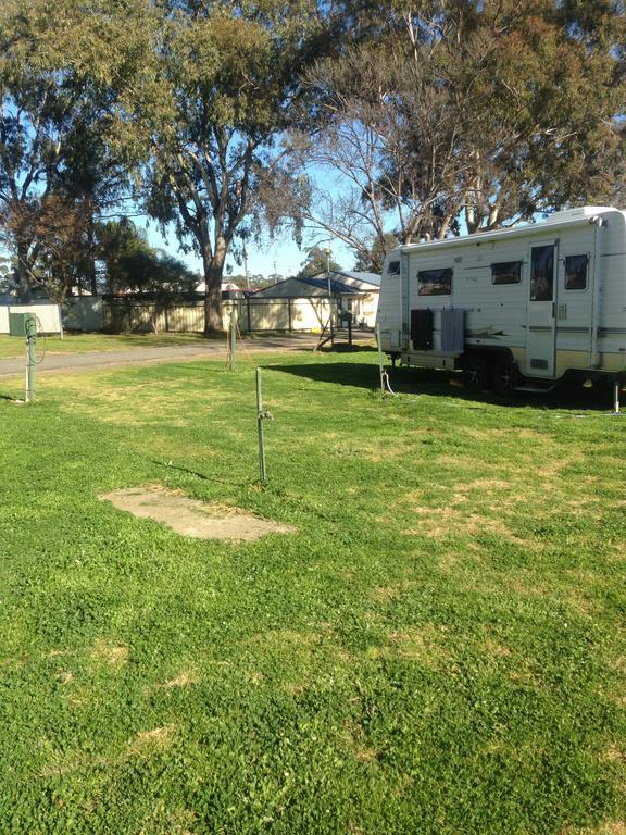 Newell Hwy Caravan Park Parkes Luaran gambar