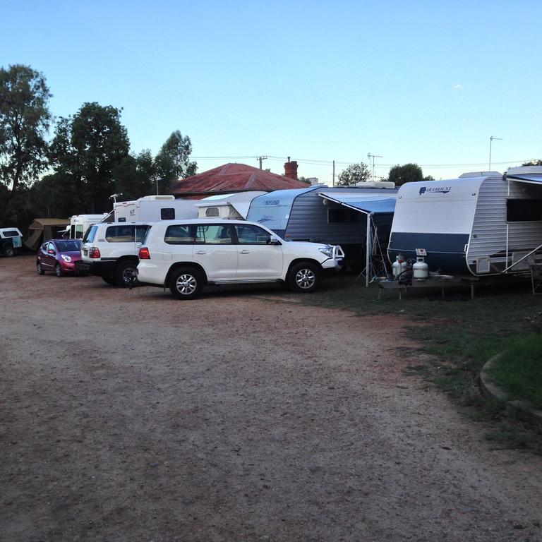Newell Hwy Caravan Park Parkes Luaran gambar