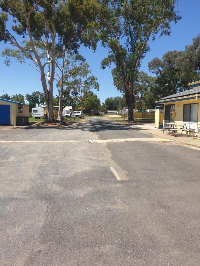 Newell Hwy Caravan Park Parkes Luaran gambar