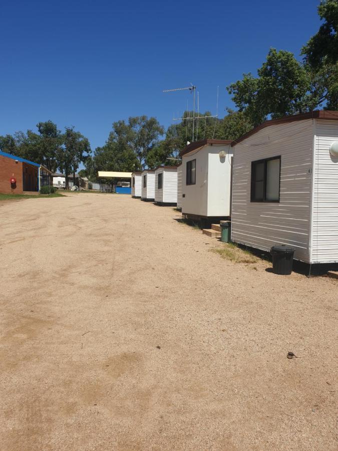 Newell Hwy Caravan Park Parkes Luaran gambar