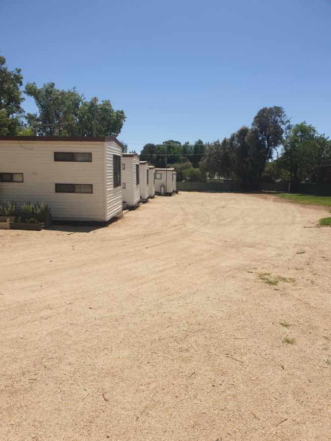 Newell Hwy Caravan Park Parkes Luaran gambar
